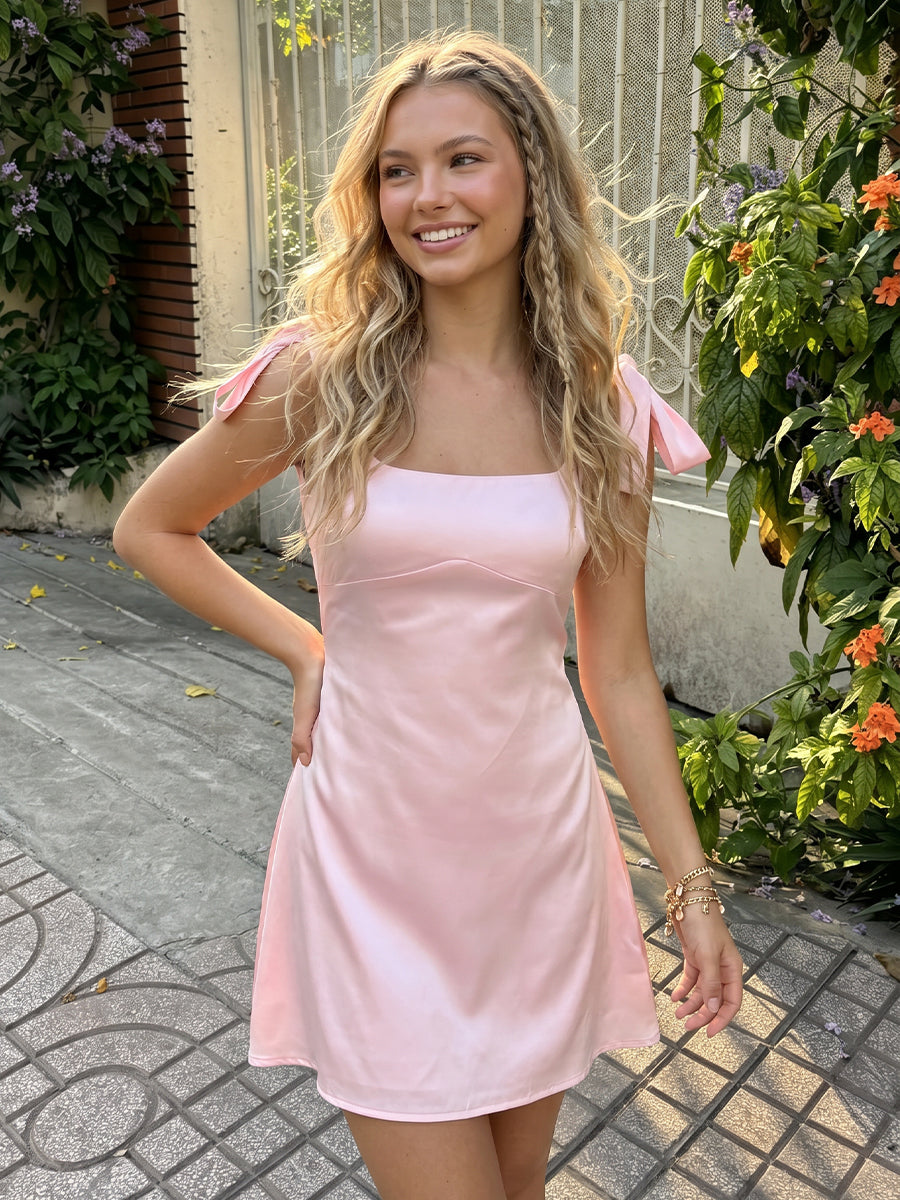 Satin Spaghetti Straps Sheath Sleeveless Short Homecoming Dresses
