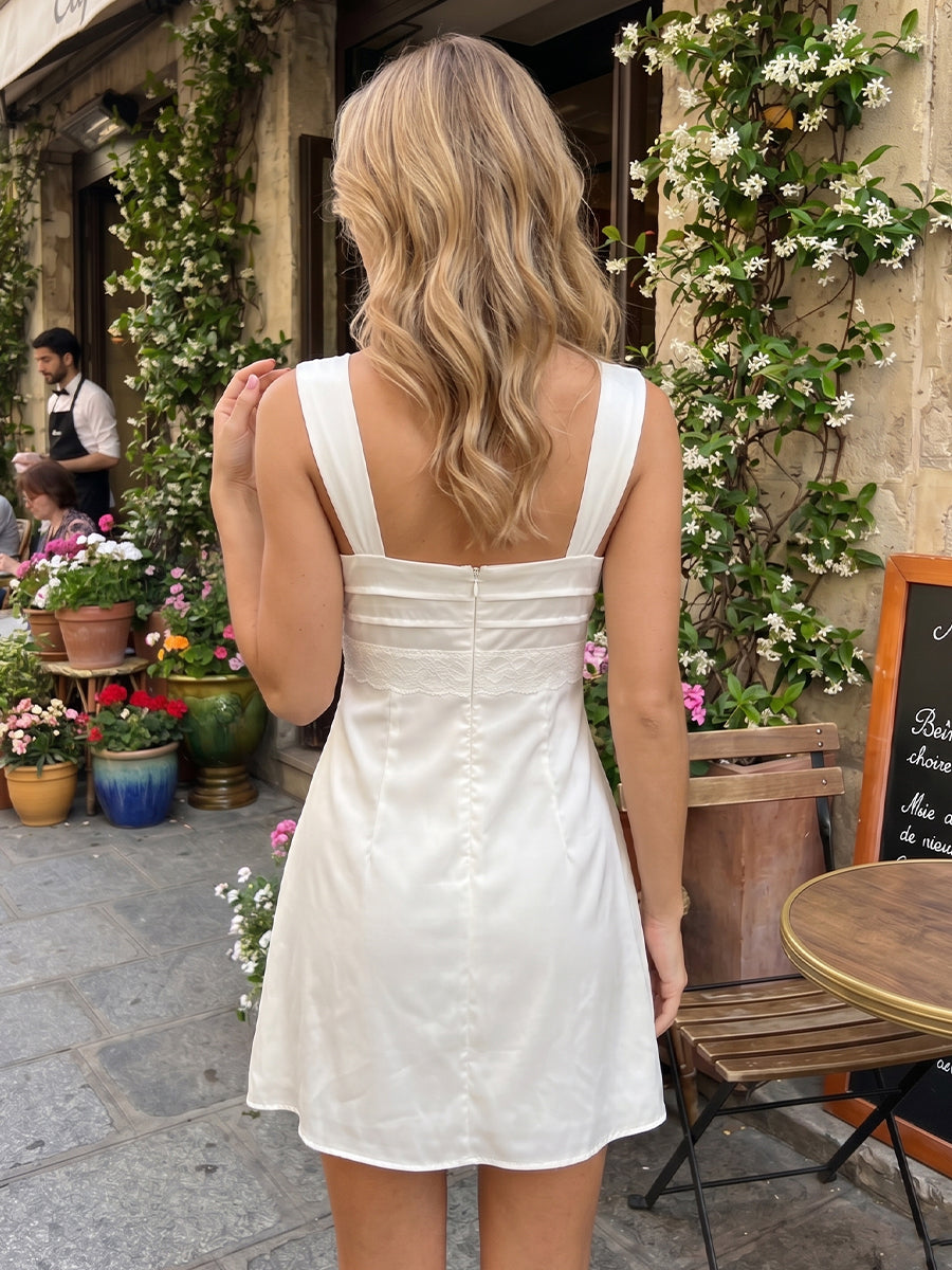Satin Sheath Square Neck Sleeveless Short Homecoming Dresses
