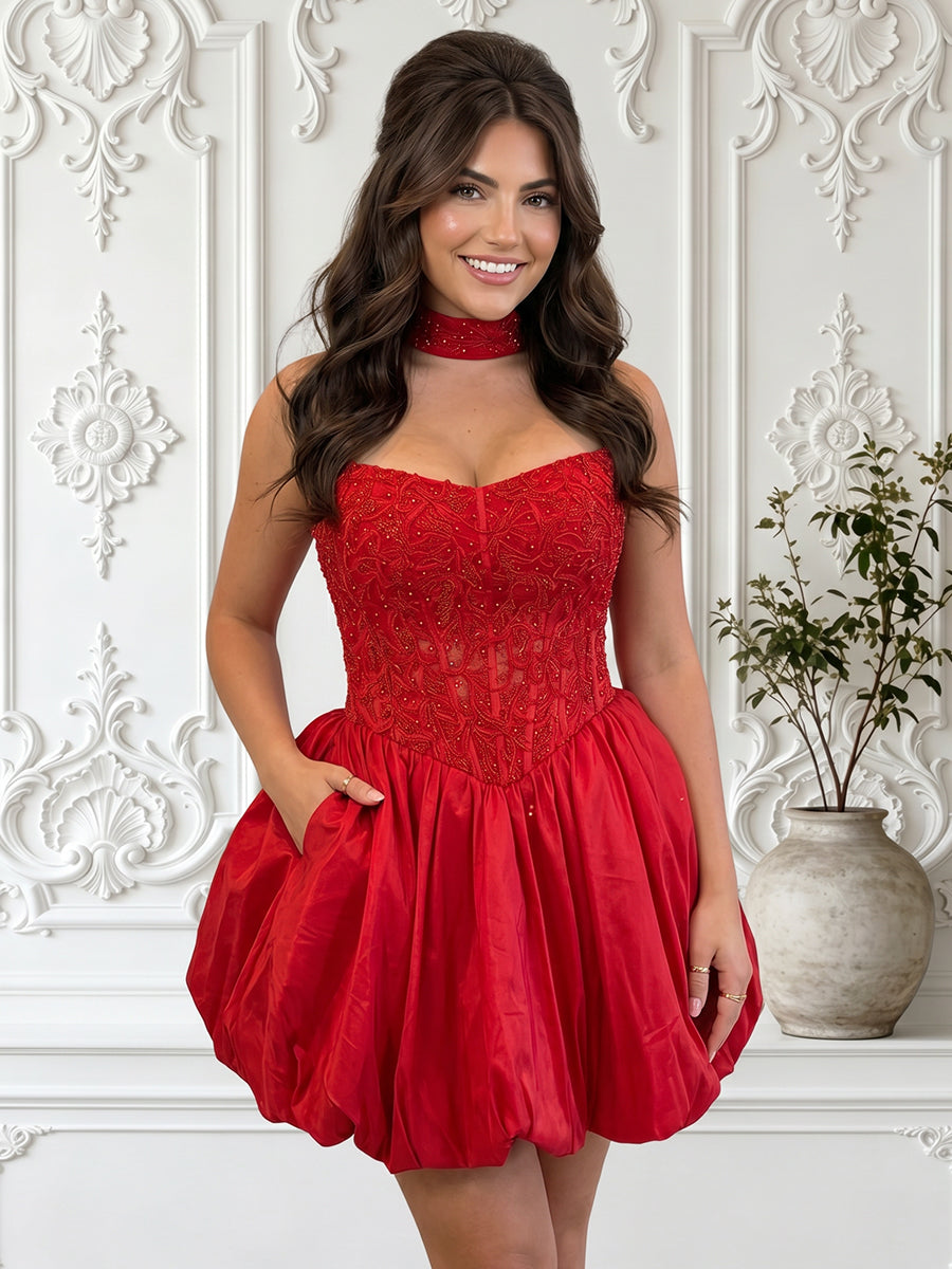 Satin A Line Sweetheart Sleeveless Lace Applique Short Homecoming Dresses