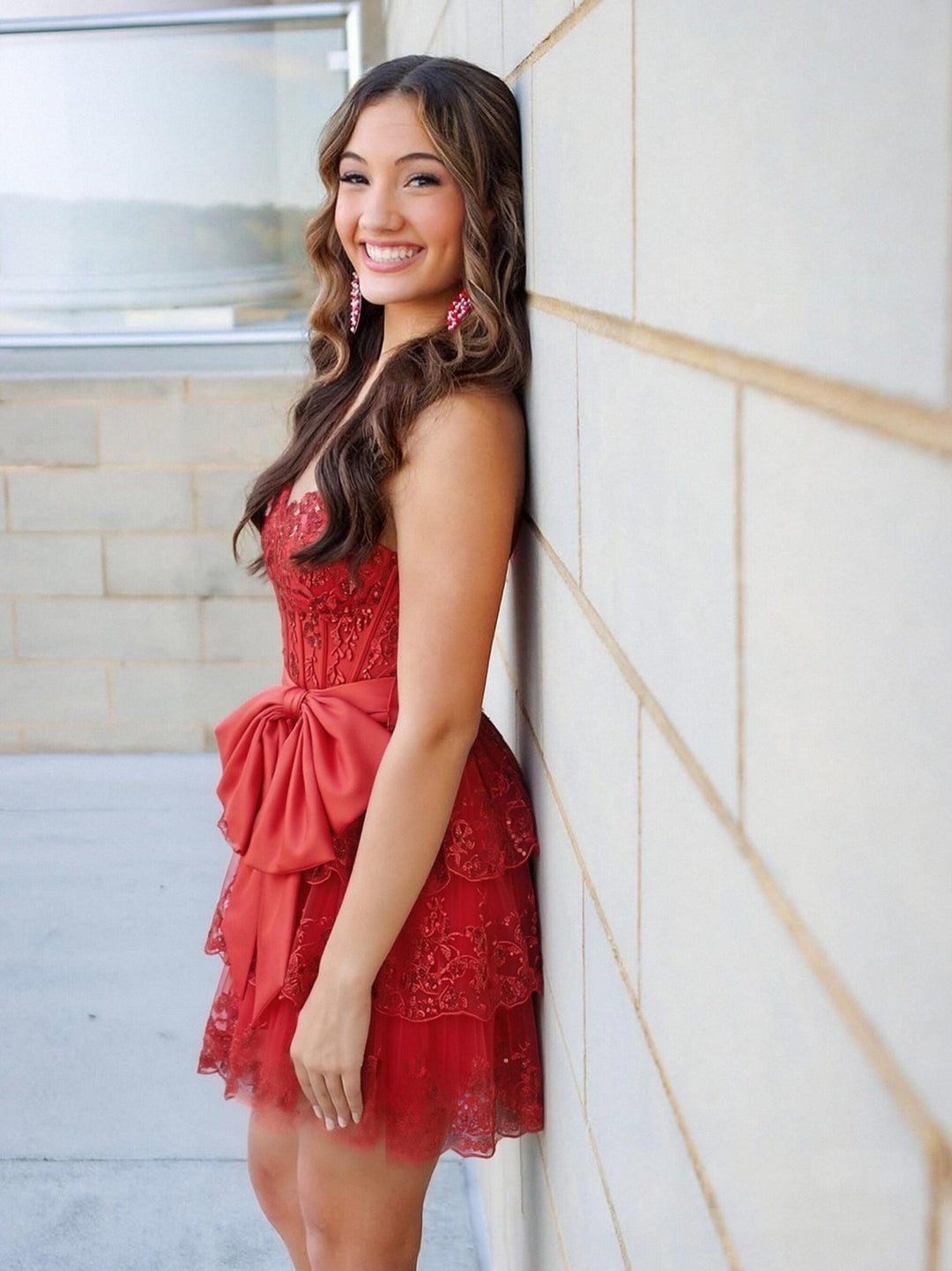 A Line Sequins Sweetheart Sleeveless Tiered Short Homecoming Dresses