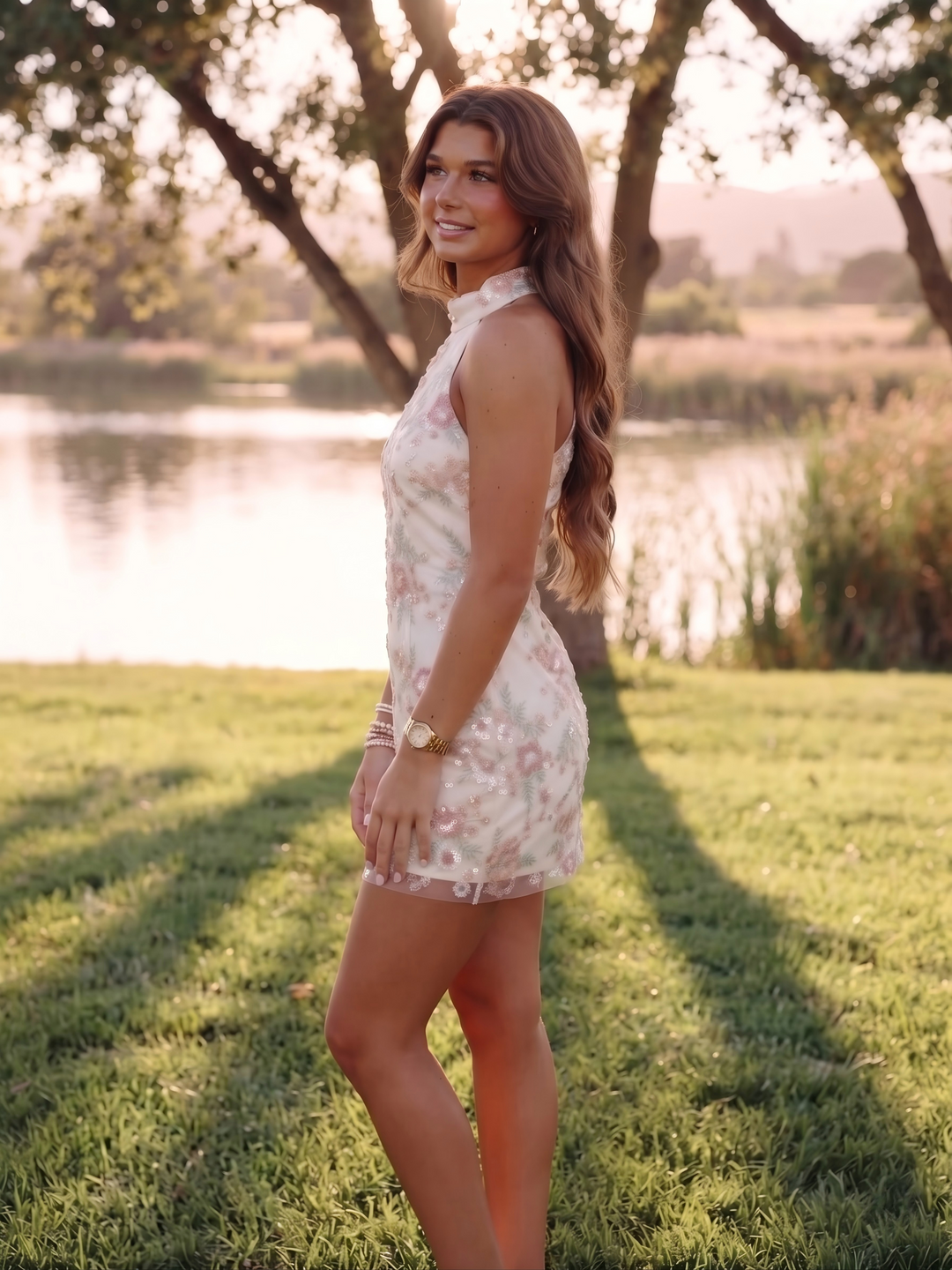 Sheath Lace High Neck Sleeveless Short Homecoming Dresses