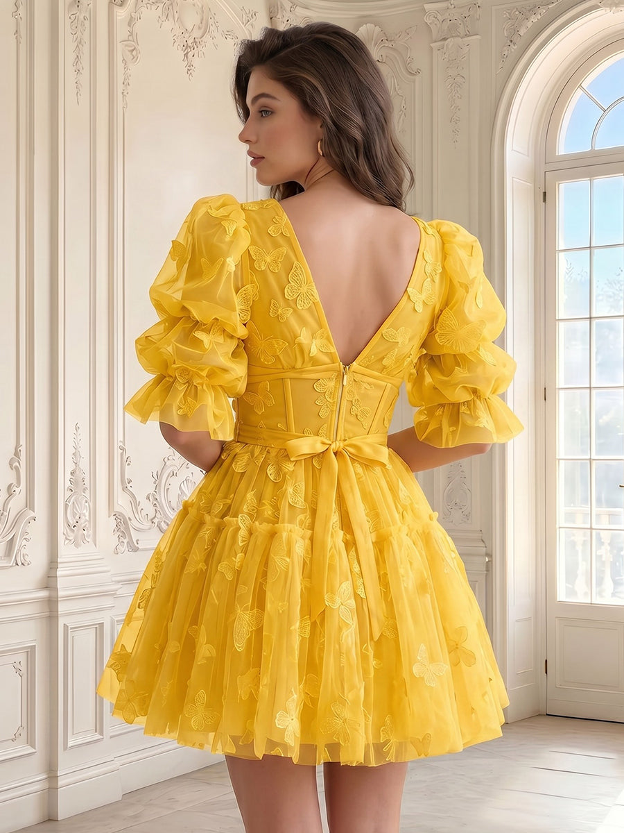 A Line Tulle V Neck Half Sleeves Lace Applique Short Homecoming Dresses