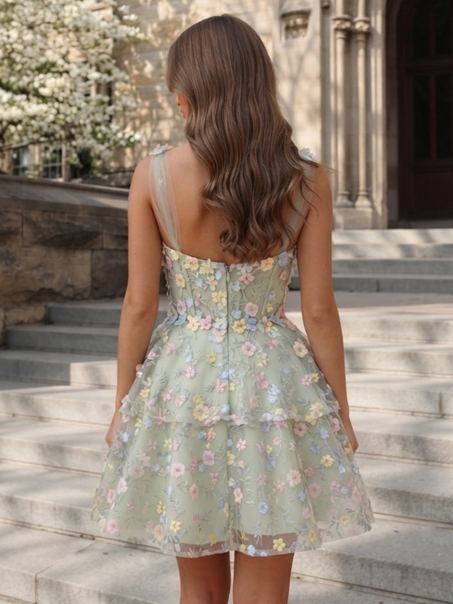 A Line Lace Sweetheart Sleeveless Short Homecoming Dresses