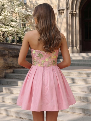 A Line Strapless Sleeveless Short Homecoming Dresses with Bow
