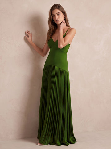 Olive Green A Line Long Satin Pleated Wedding Guest Dresses Spaghetti Strap V Neck Formal Dresses
