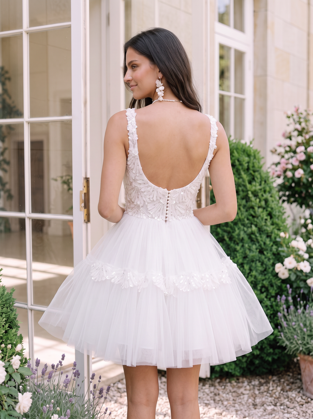 3D Floral Sequin Tulle Mini Prom Dresses White Tiered Square Neck