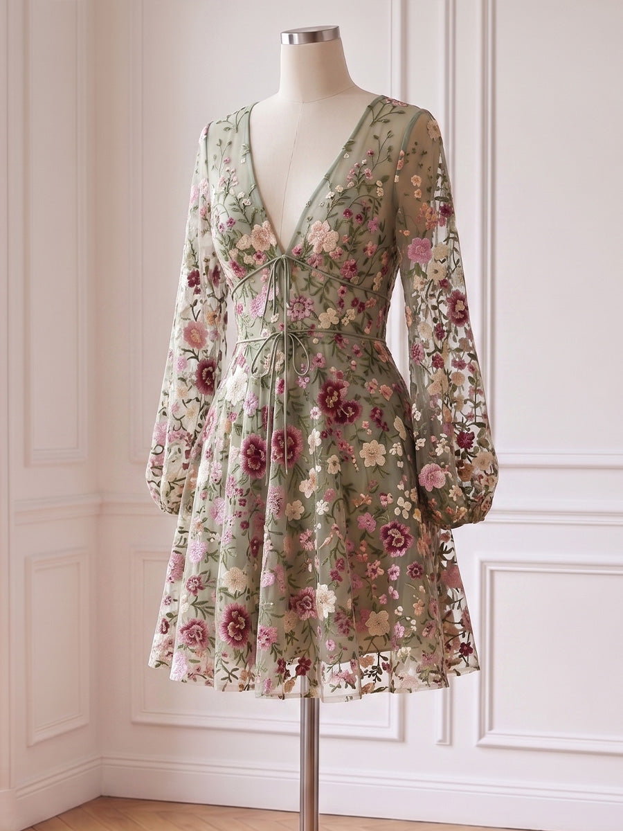 Floral Embroidered Mini Prom Dresses Champagne V Neck Long Sleeves