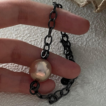 Black Metal Chain Bead Bracelets with Single Glossy Champagne Pearl Minimalist