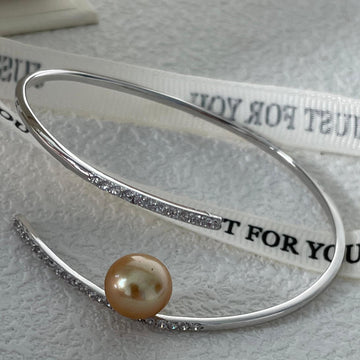 Silver Open Cuff Bracelets with Champagne Pearl Inlaid Tiny Crystal